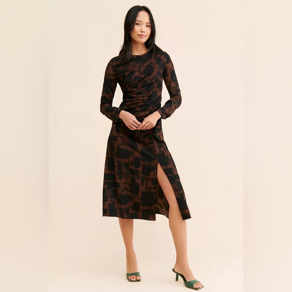 NWOT Moon River Printed Back Cut Out Midi Dress